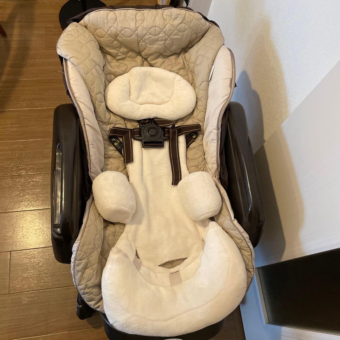 Combi コンビ ネムリラ オートスウィング　ハイローチェアー　明日まで価格