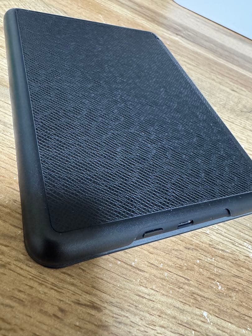 Kindle Colorsoft(ケース付き)