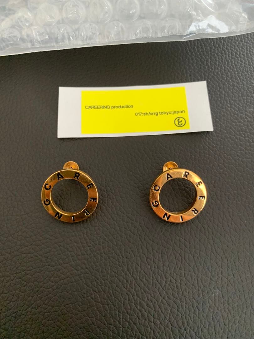 CAREERING CHANSON【R501】ゴールド　16日午前まで出品