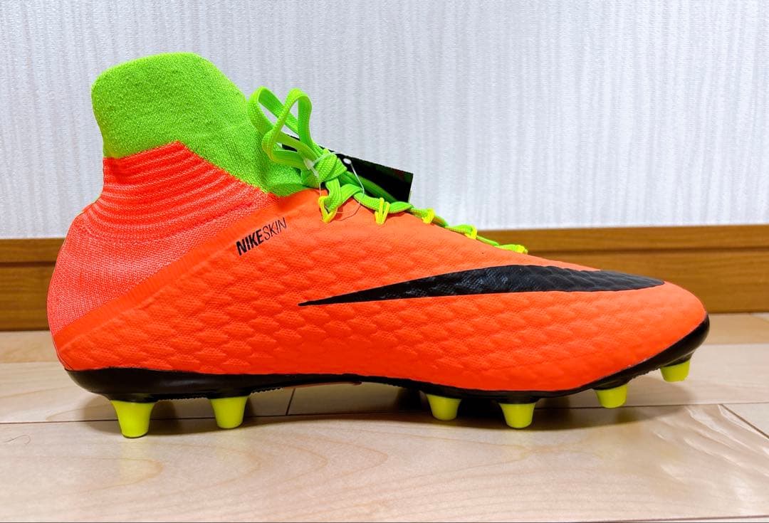 新品タグ付き◎送料込み/匿名配送◎ ナイキ ハイパーヴェノム ファタル III