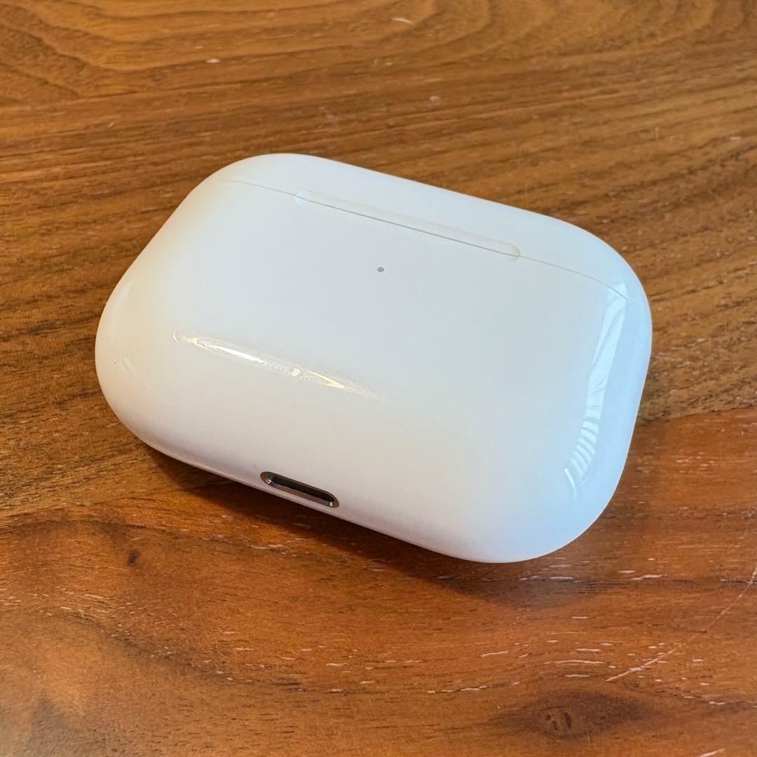AirPods Pro 第1世代　本体　ワイヤレスイヤホン　Apple