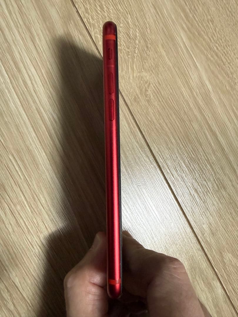 iPhone SE(第2世代)箱とケース付き