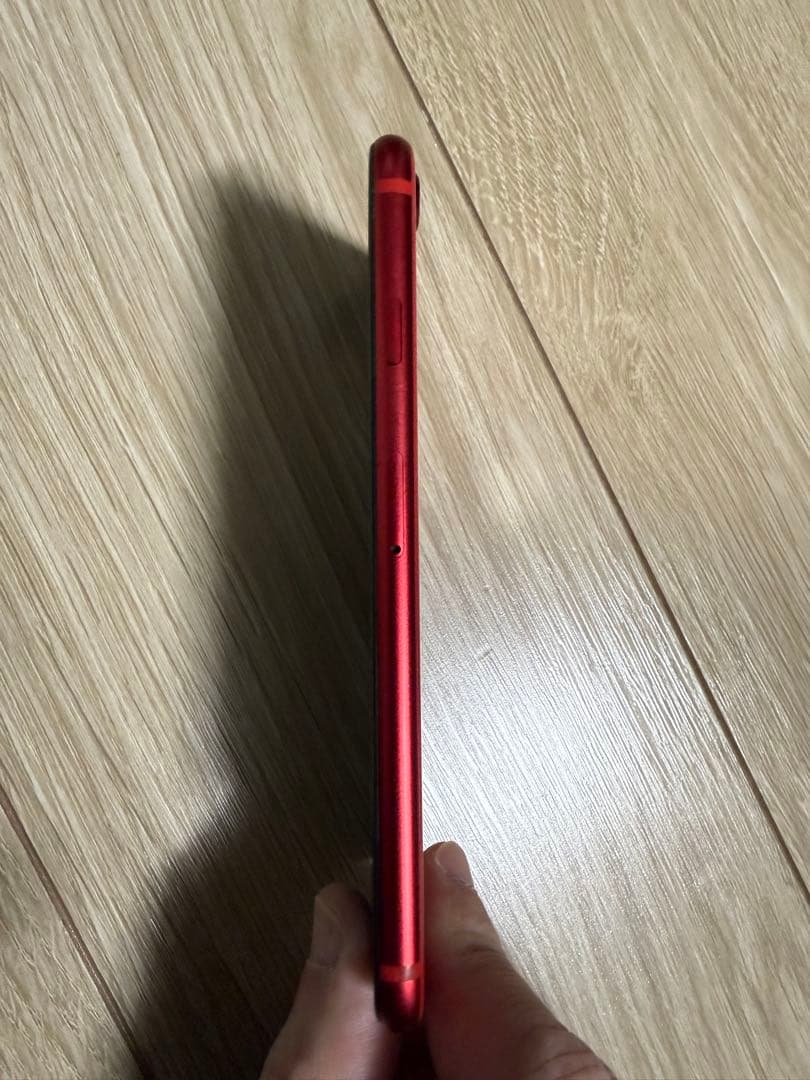 iPhone SE(第2世代)箱とケース付き