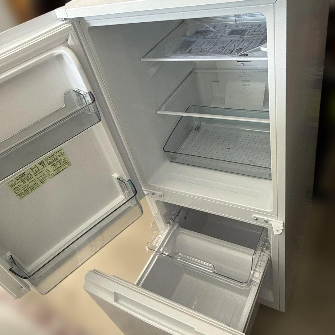 名古屋近郊限定　2025年 シャープ　冷蔵庫　152L 極美品