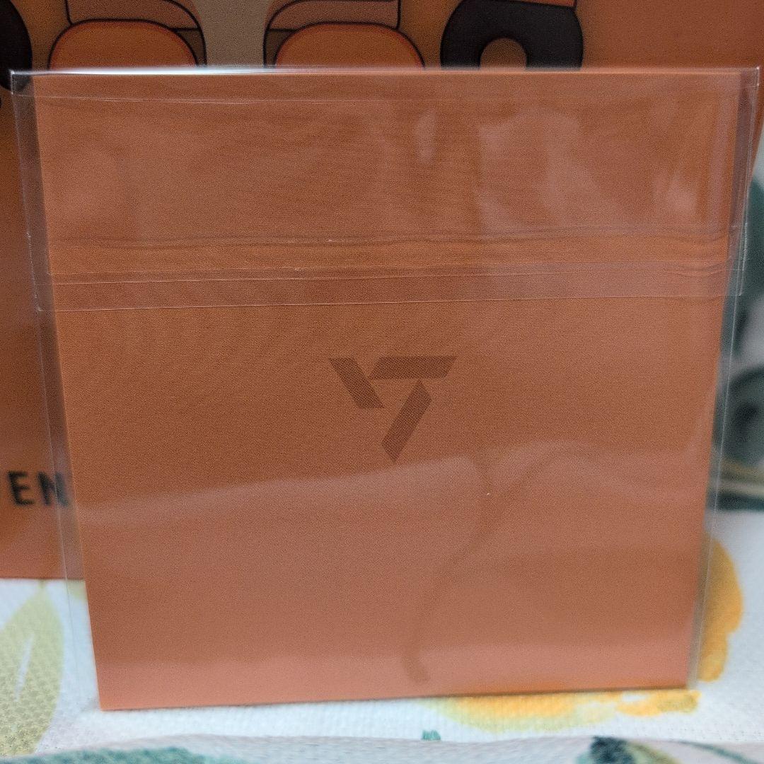 SEVENTEEN ジョシュア トレカ BE@RBRICK