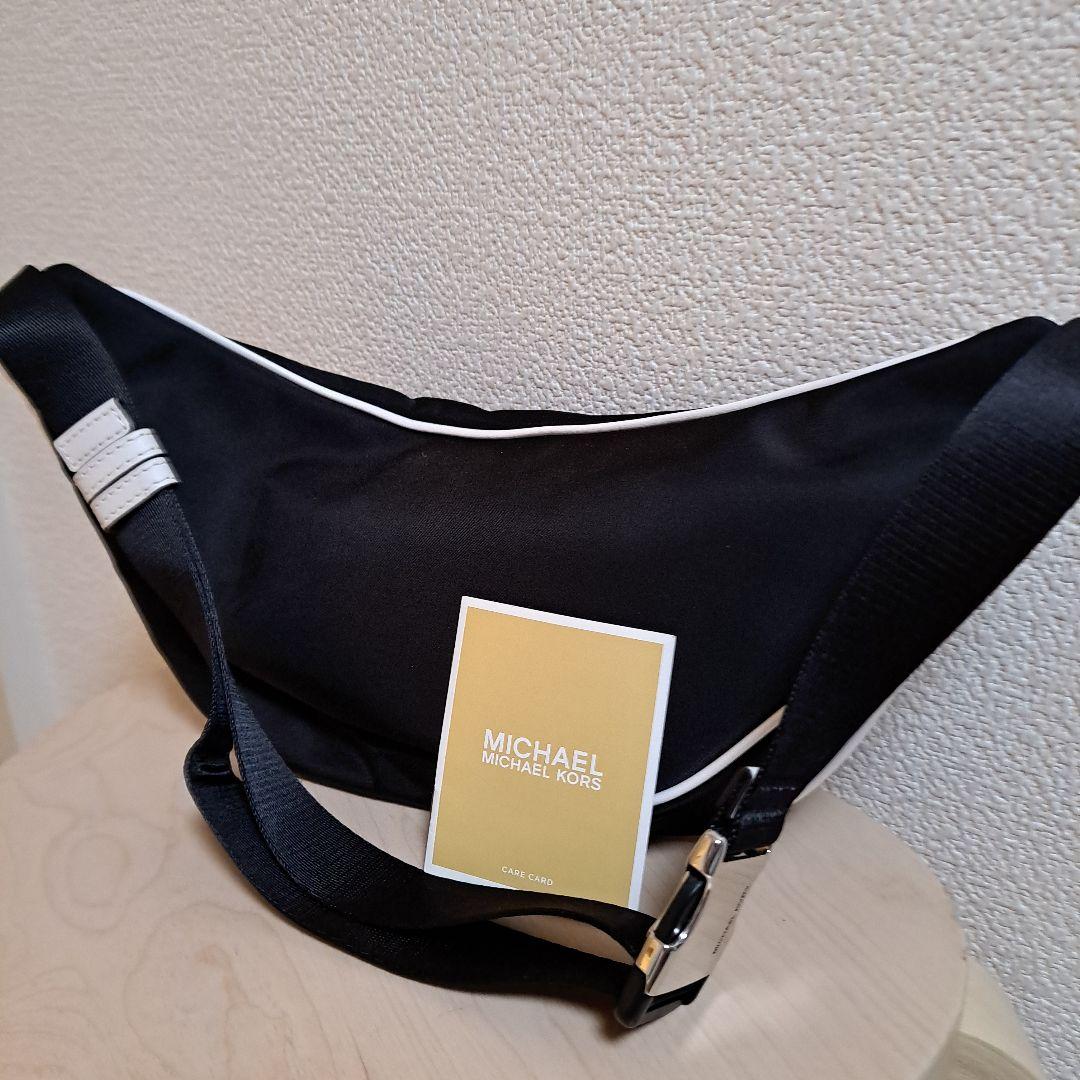 MICHAEL KORS マイケル・コースボディバッグ・ウエストポーチ 未使用