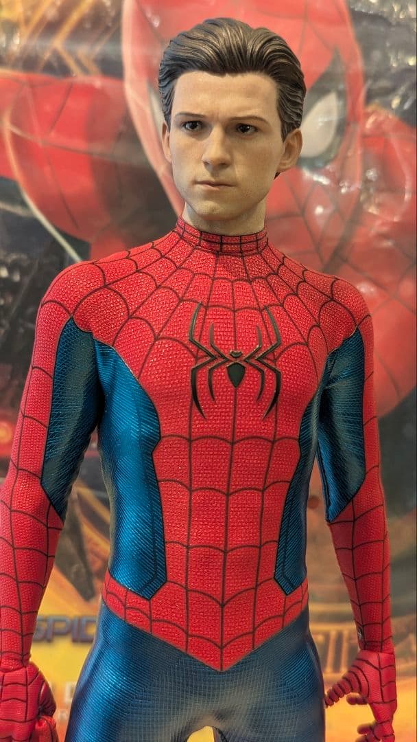 ホットトイズ スパイダーマン ニュー・レッド＆ブルースーツ MMS679