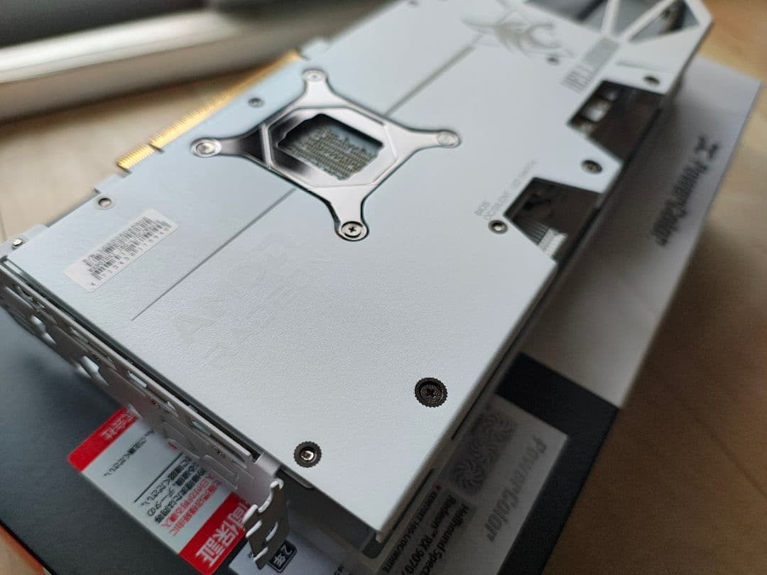 グラフィックボード・グラボ・ビデオカード Powercolor Radeon RX 9070XT Hellhound