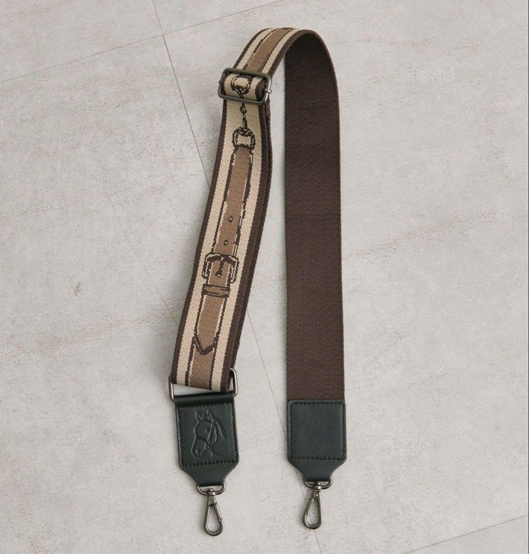 型押しポーチ、ショルダーベルト２点おまとめ　【福袋】イアパピヨネ