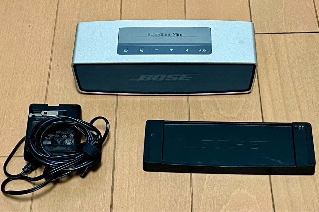 美品 BOSE Soundlink Mini Bluetooth コード付き