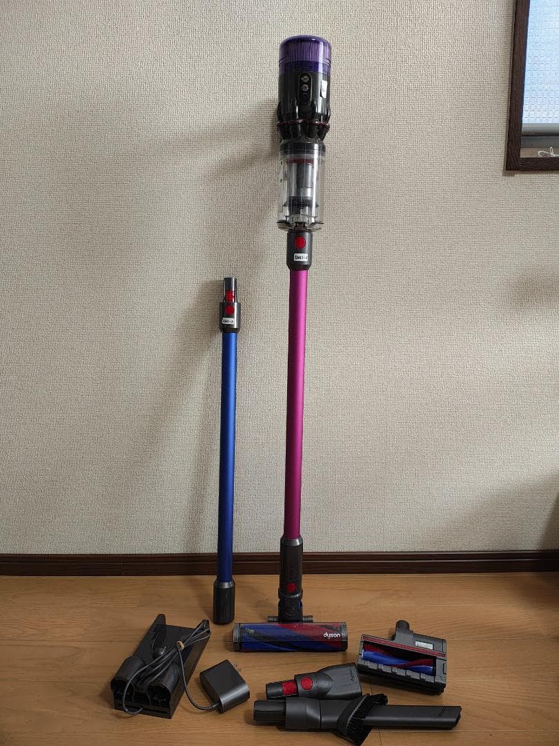 ダイソン★Micro 1.5kg★SV21★バッテリー新品と同等★2