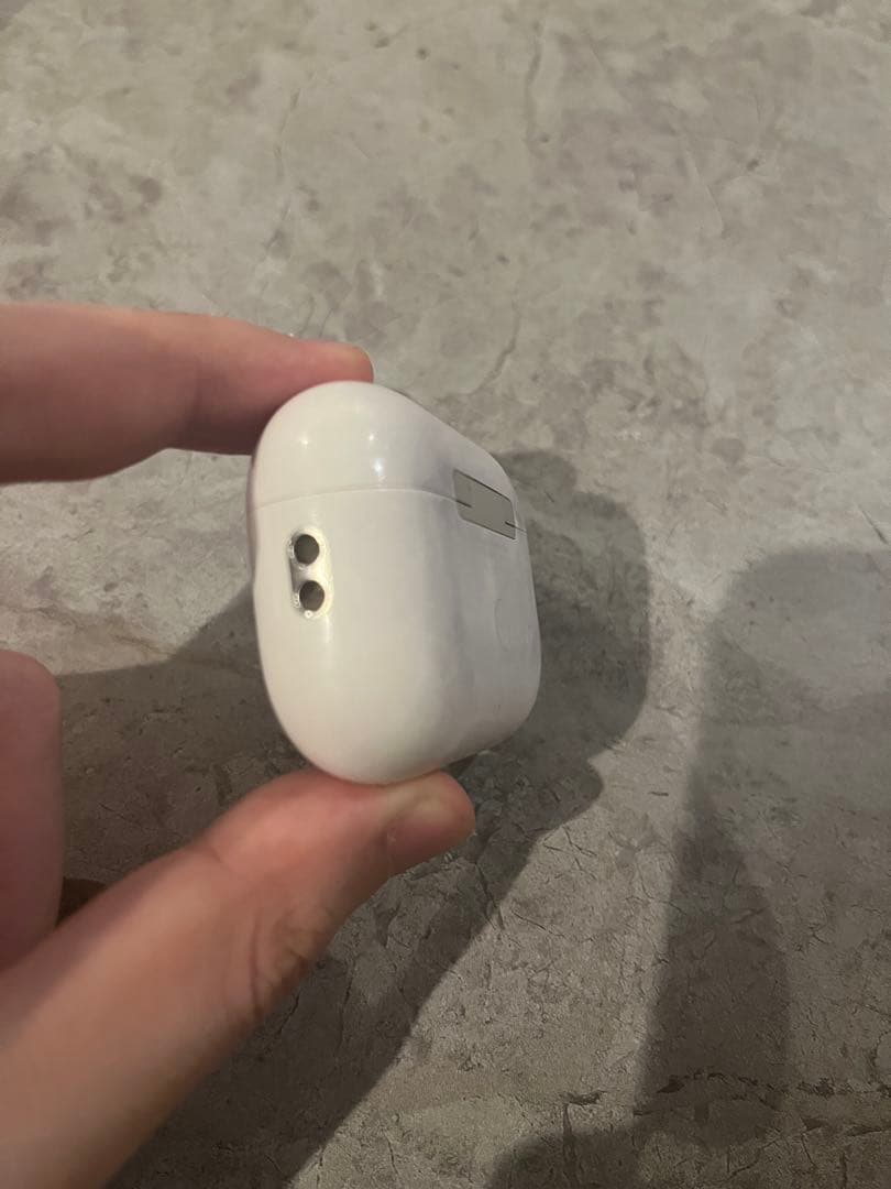 AirPods Pro第二世代 ホワイト 充電ケース付き