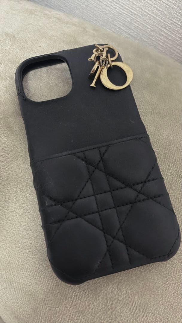 DIOR iPhone15ケース キルティング