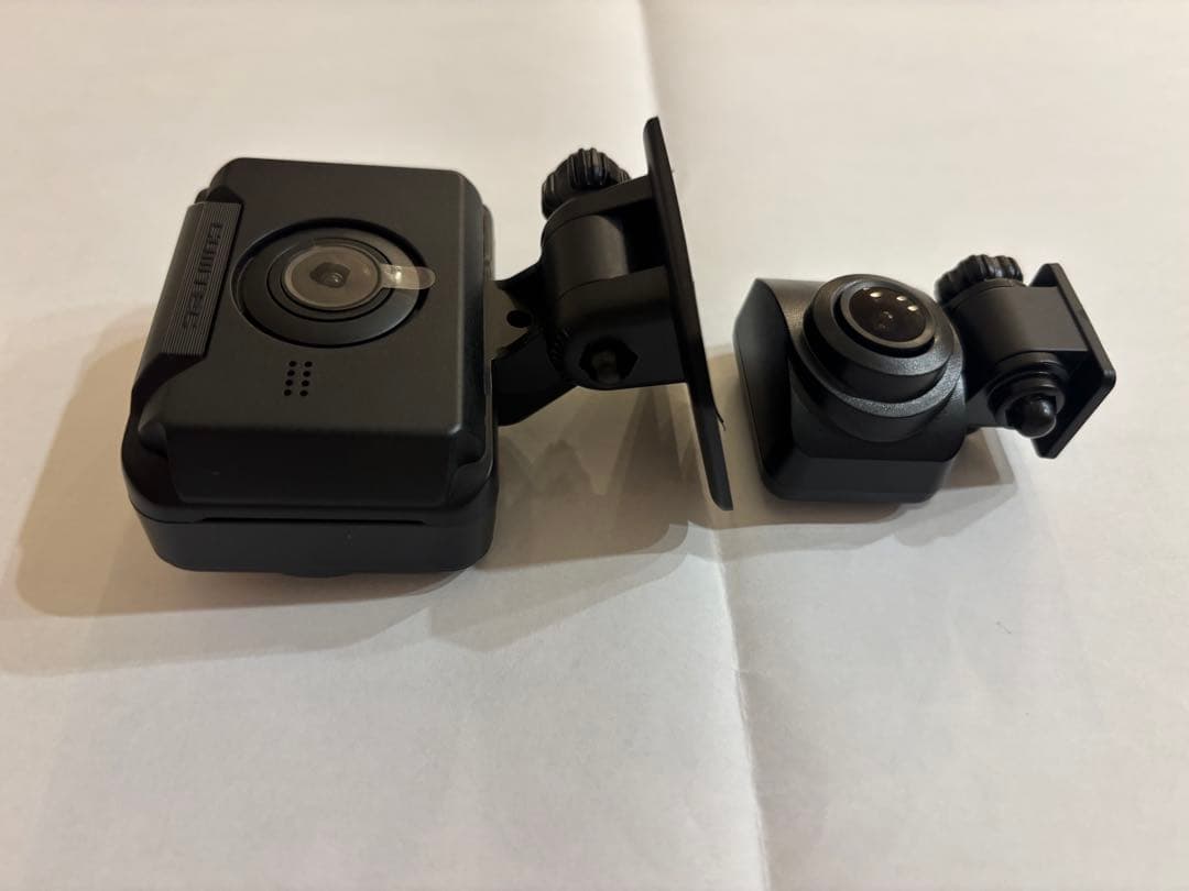 コムテック・ZDR-043・カメラセット SDカード32G付（箱無し、説明書付）