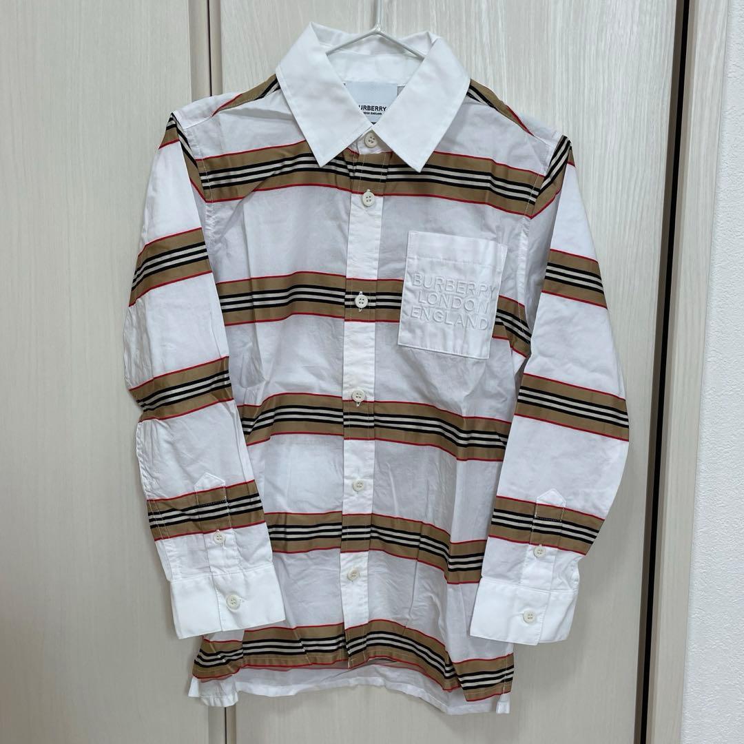 Burberry ストライプ柄シャツ　6y=116㎝