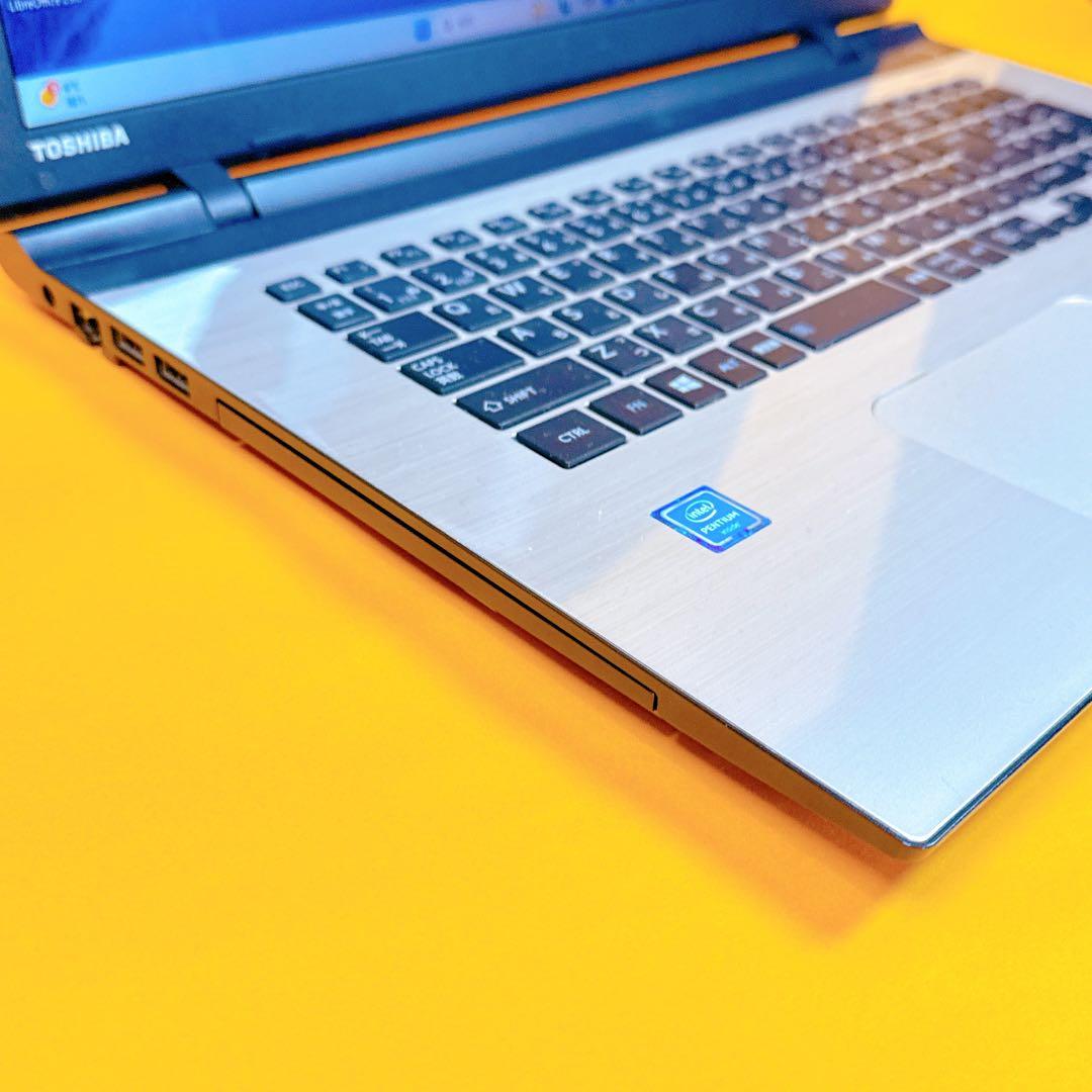 新品SSD⭐️windows11 ノートパソコン カメラ⭐️ 17.3 互換オフィス