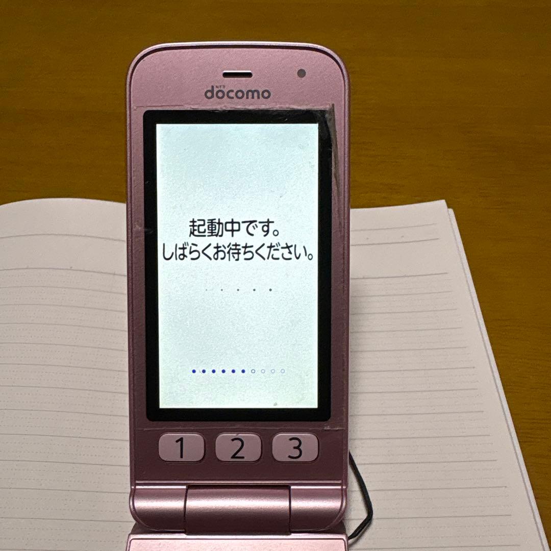 docomo らくらくホン　F-01M ピンク