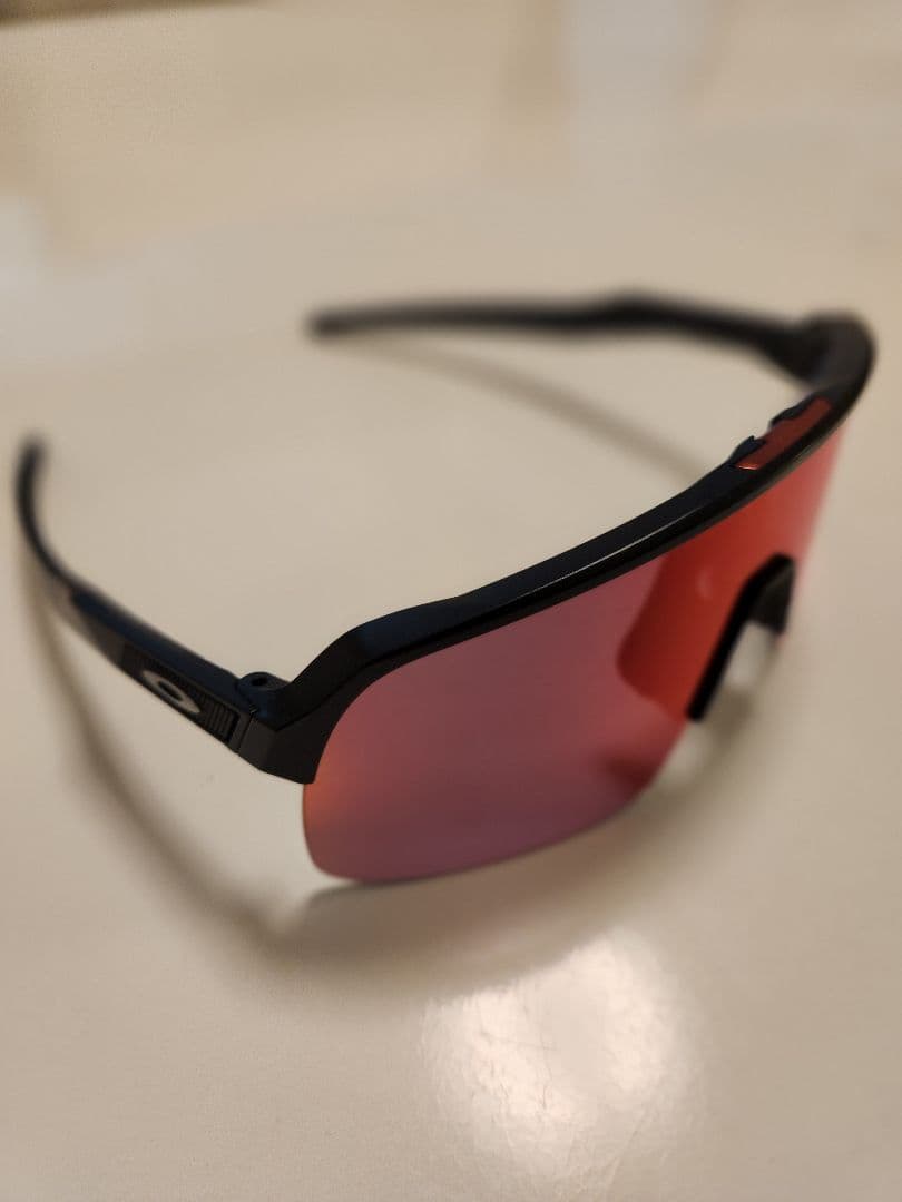 オークリースートロライト　マットブラック　 プリズムロード