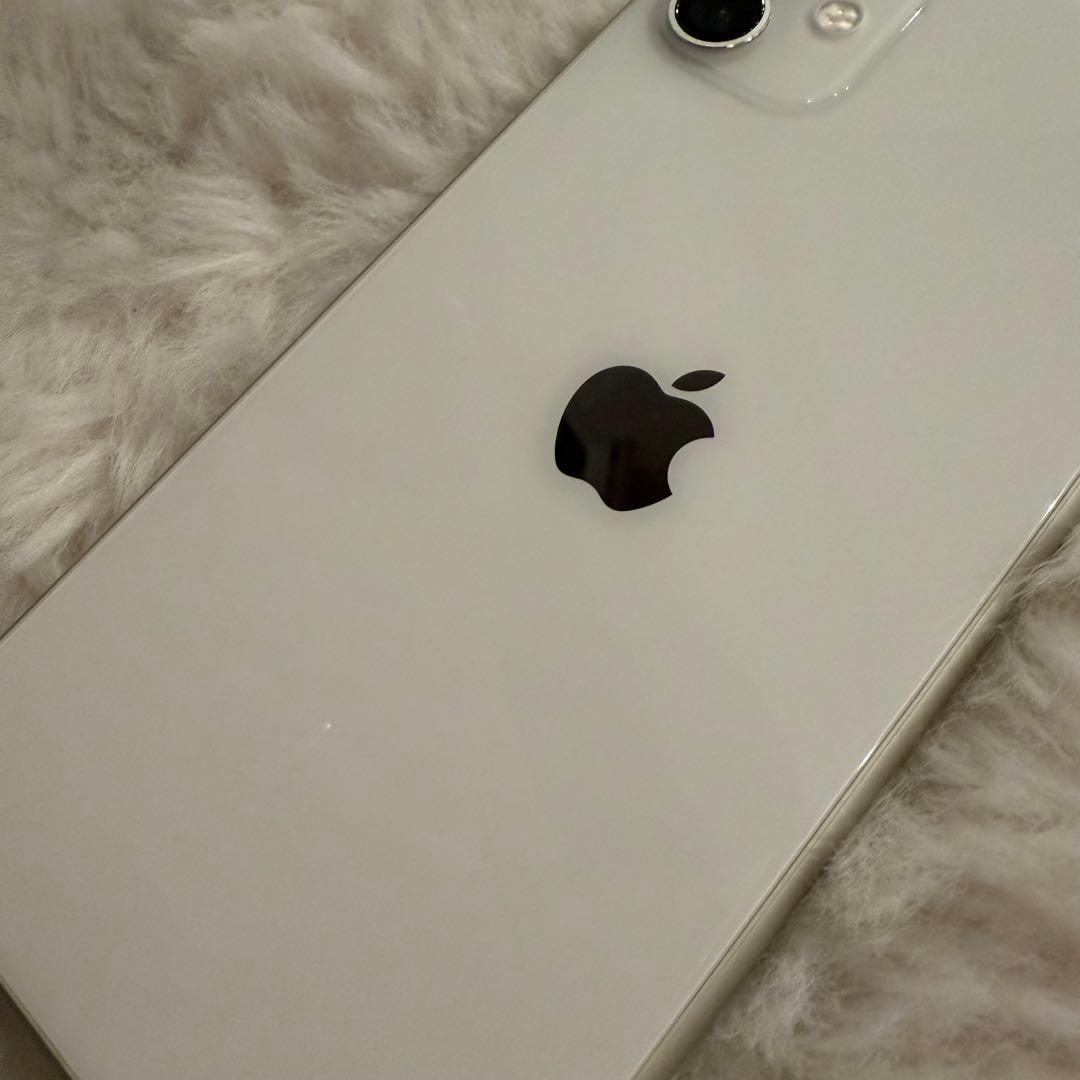 美品★Apple iPhone 11ホワイト白128G