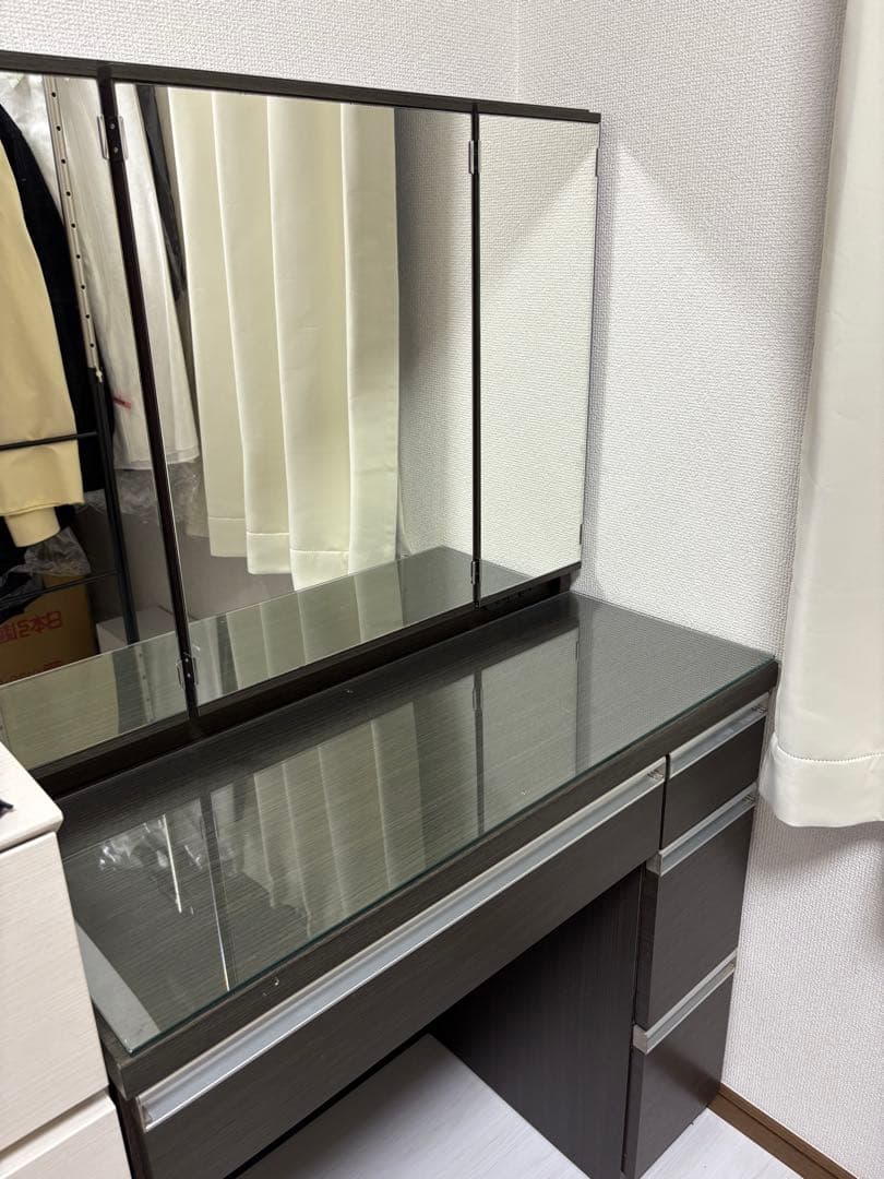 ニトリ　三面鏡ドレッサー ミドルブラウン