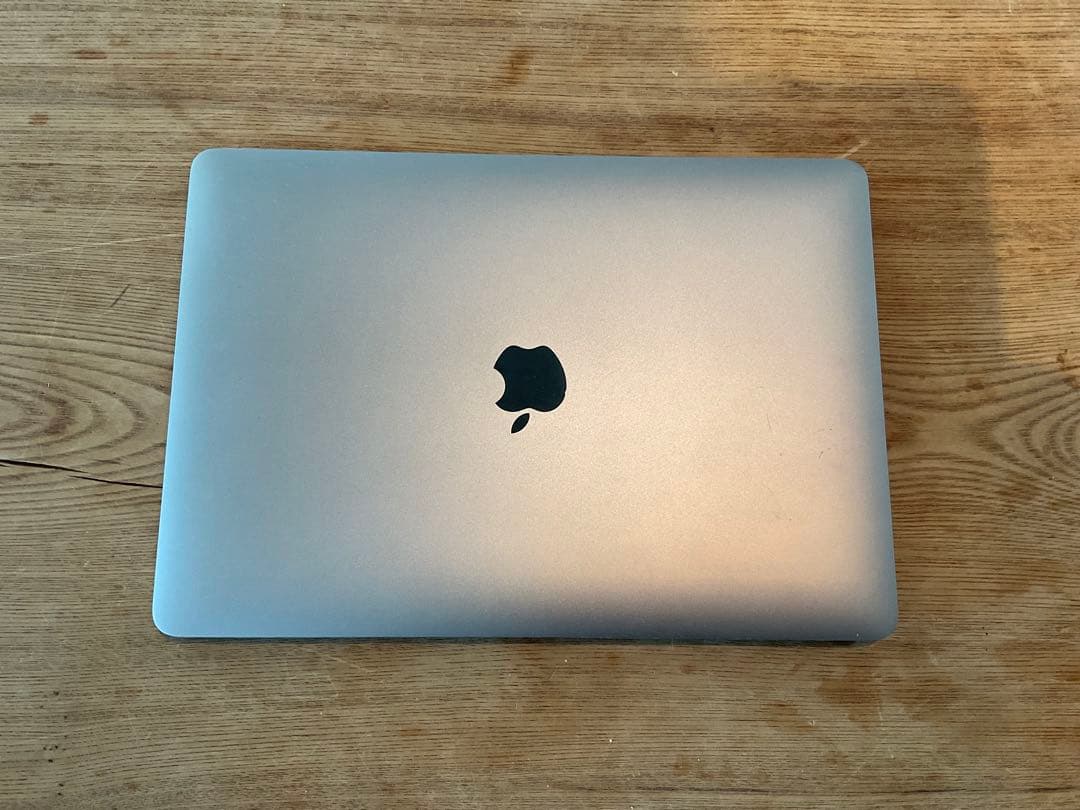 Apple macbook pro 13インチ 2020