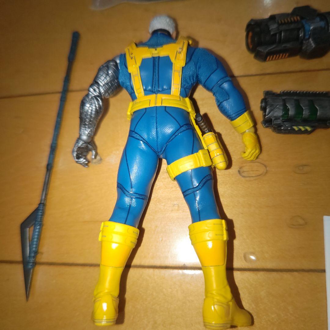 mezcoone:12collective ケーブル