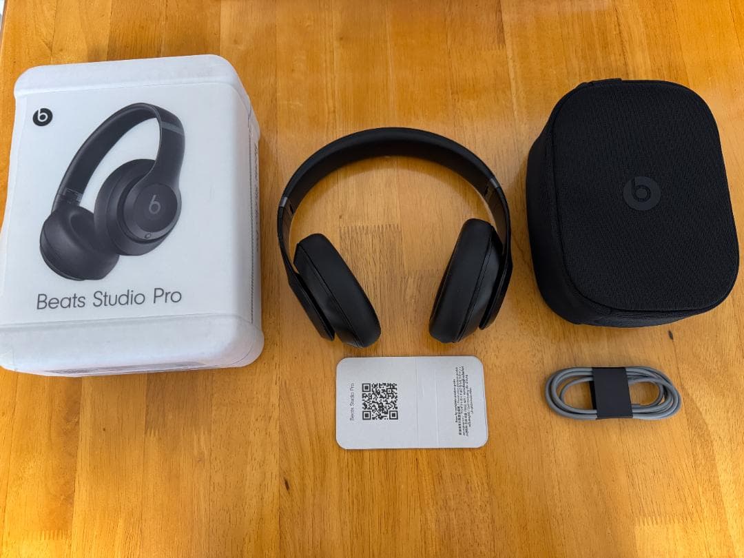 bot—-a　Beats studio Pro ブラック