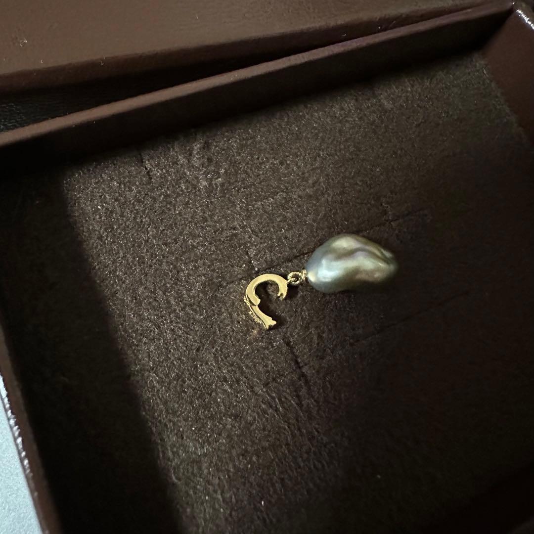 タヒチケシパール　ネックレスチャーム　ペンダント