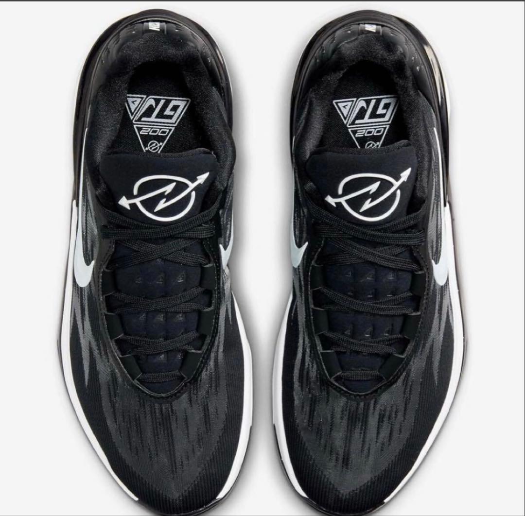 新品　ナイキ　エアズームG.T.CUT2 28.5㎝