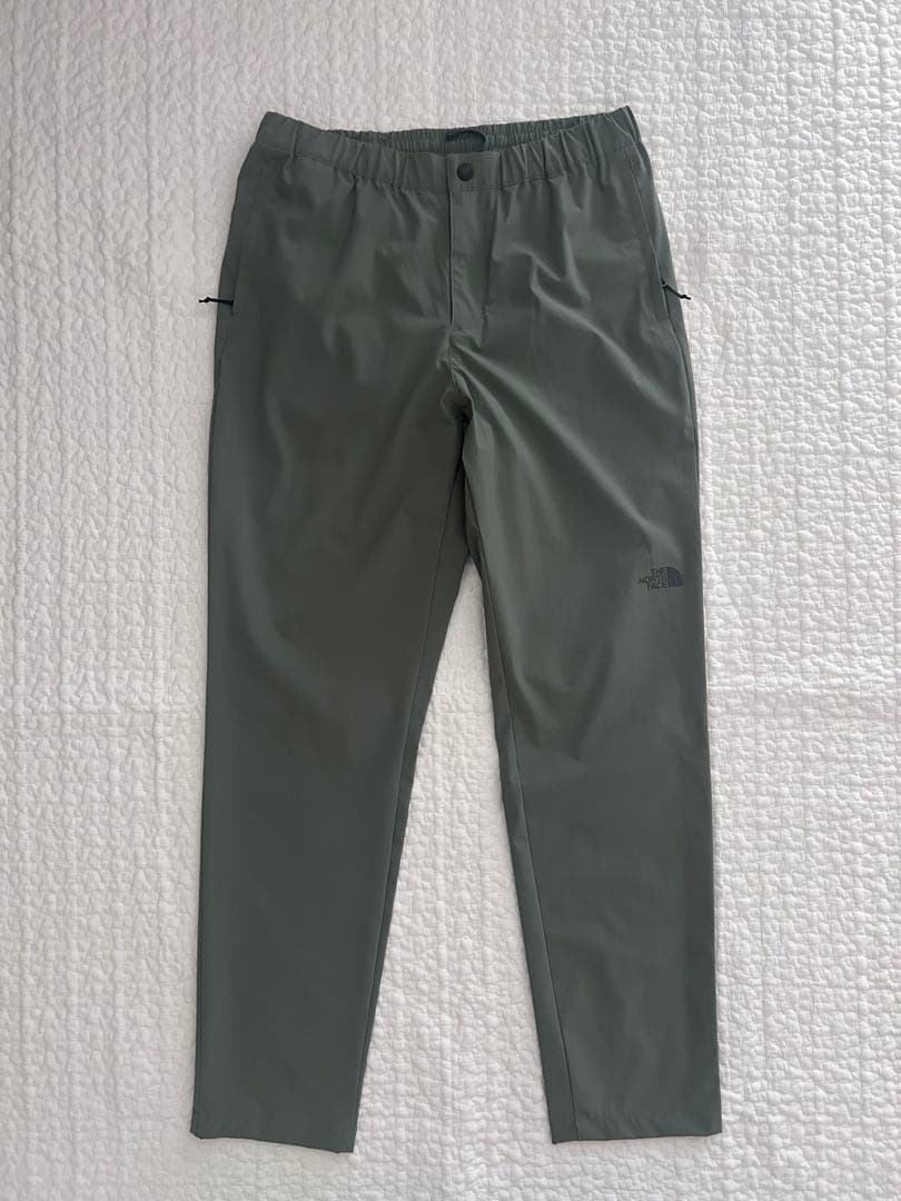 とんちゃんさま◯新品◯ノースフェイス　バーブライトスリムパンツ　アガベグリーン