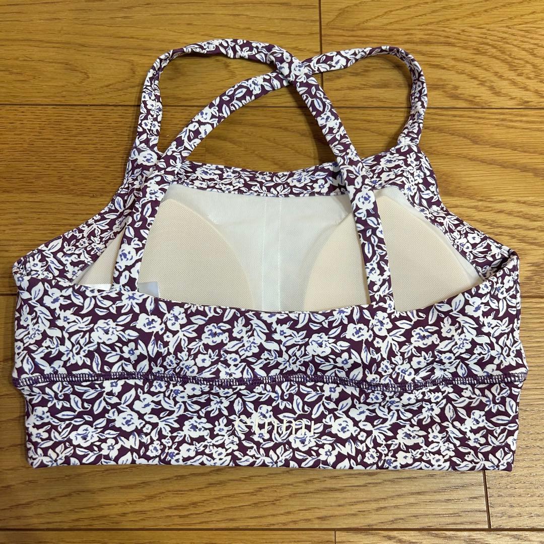 新品 emmi ヨガウェア 上下セット 花柄 エミ レディース S