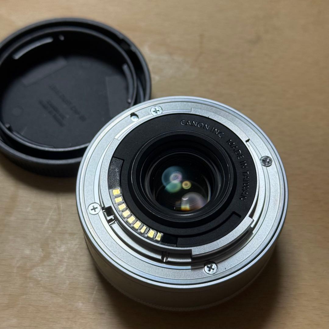 canon EF-M22mm F2 STM （シルバー） パンケーキレンズ