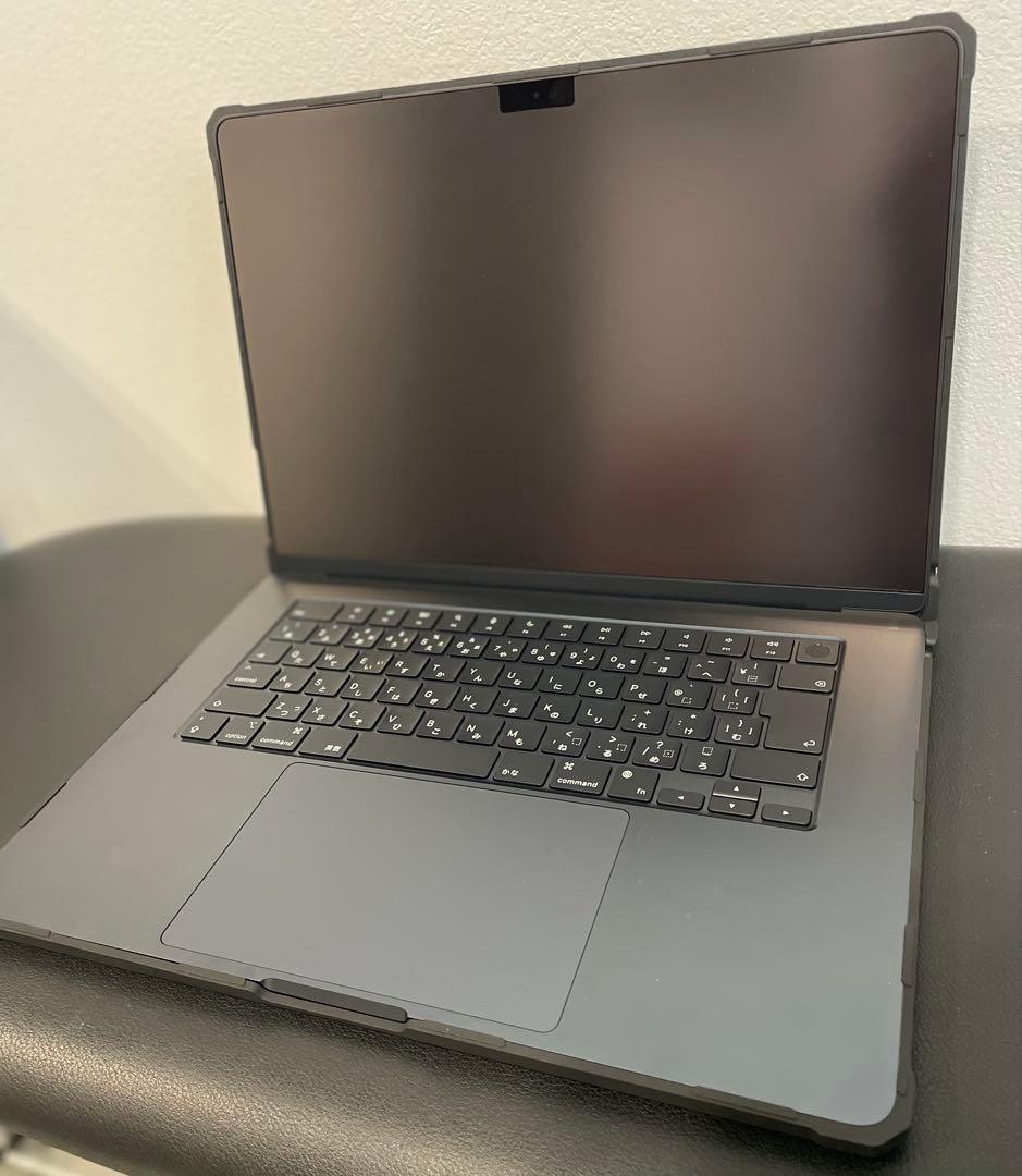 【極美品】MacBook Air 15インチ M2 8GB 512GBSSD