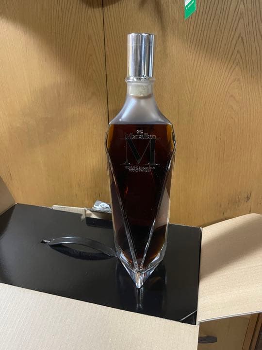マッカラン　Mデキャンタ　国内限定40本