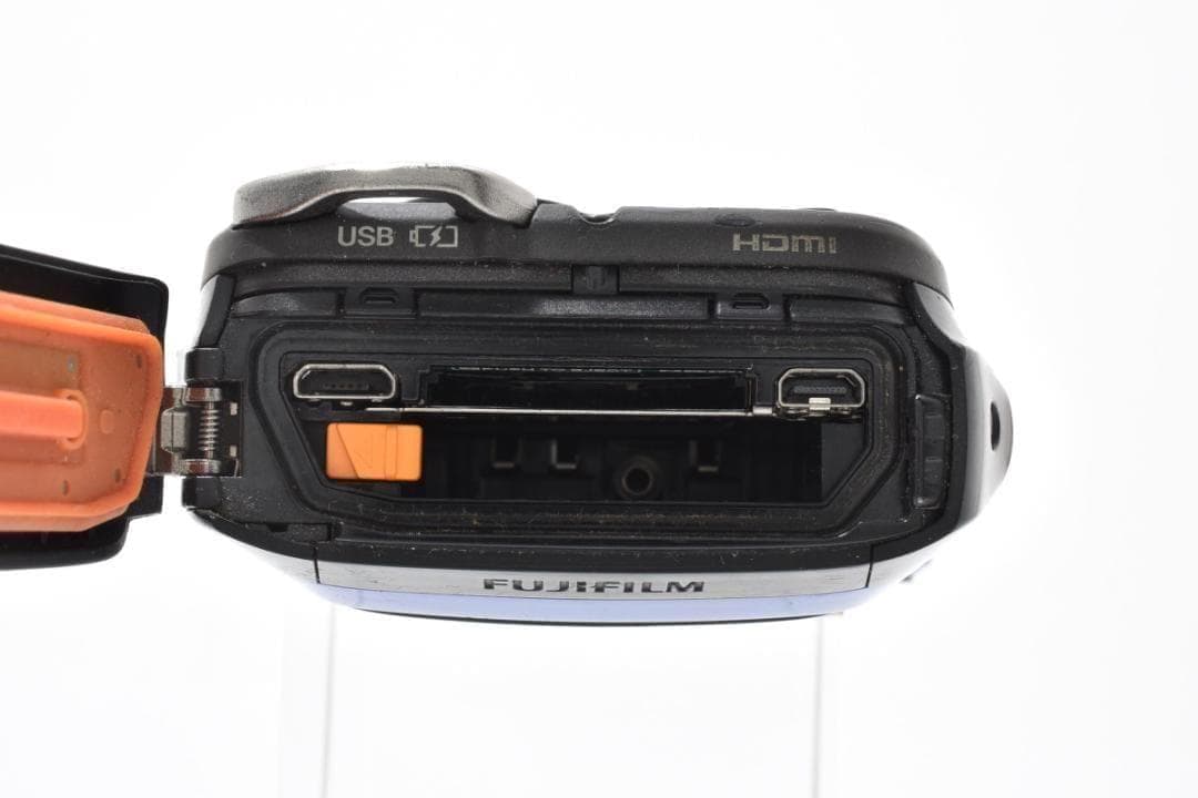 フジフィルム　FUJIFILM FinePix XP120