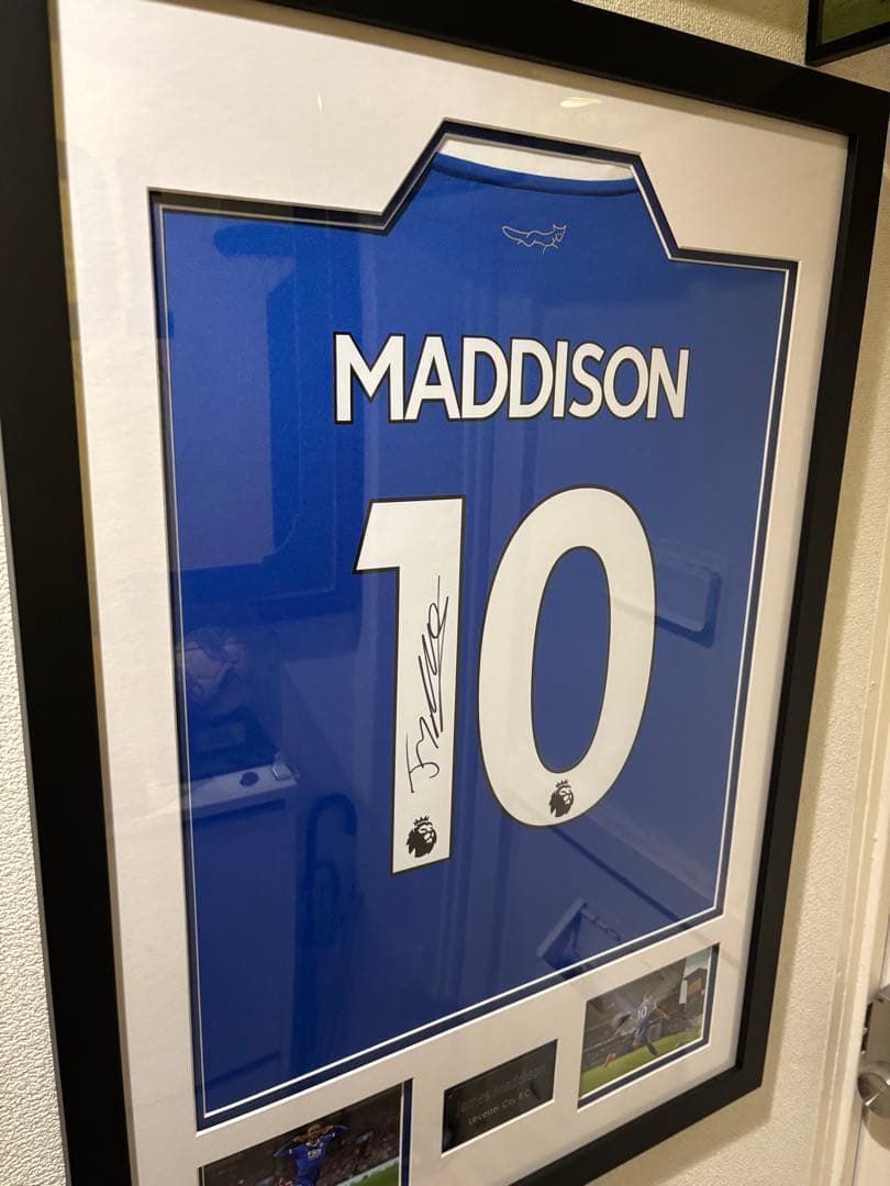 マディソン　レスターサインユニフォーム　額縁入