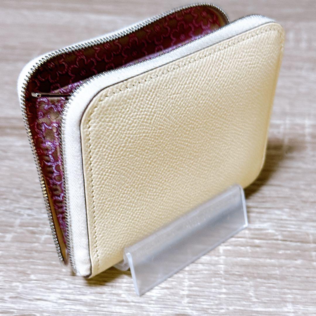 エルメス　アザップ　シルクインコンパクトケース　クリーム色