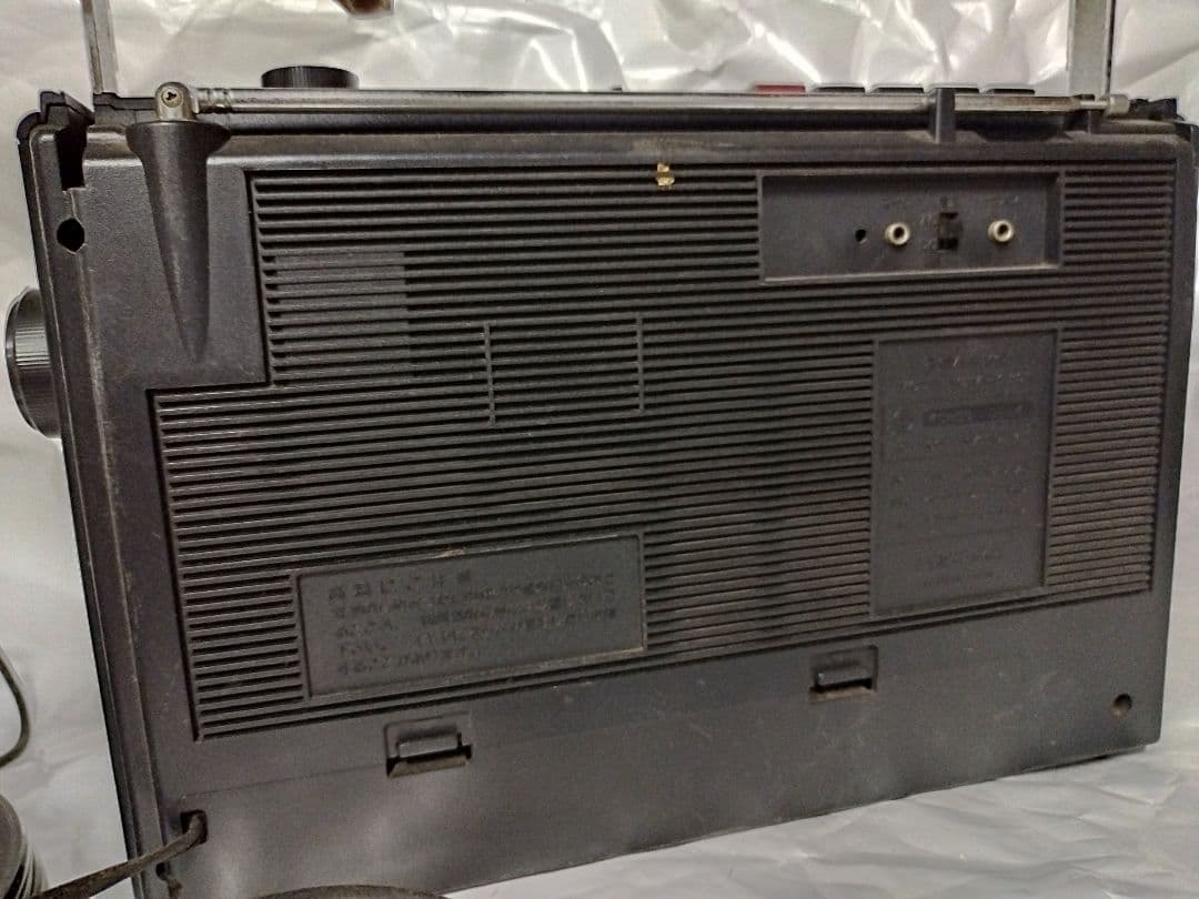 可動品　SANYO ラジオ・ラジカセ FM/AMカセットプレーヤー