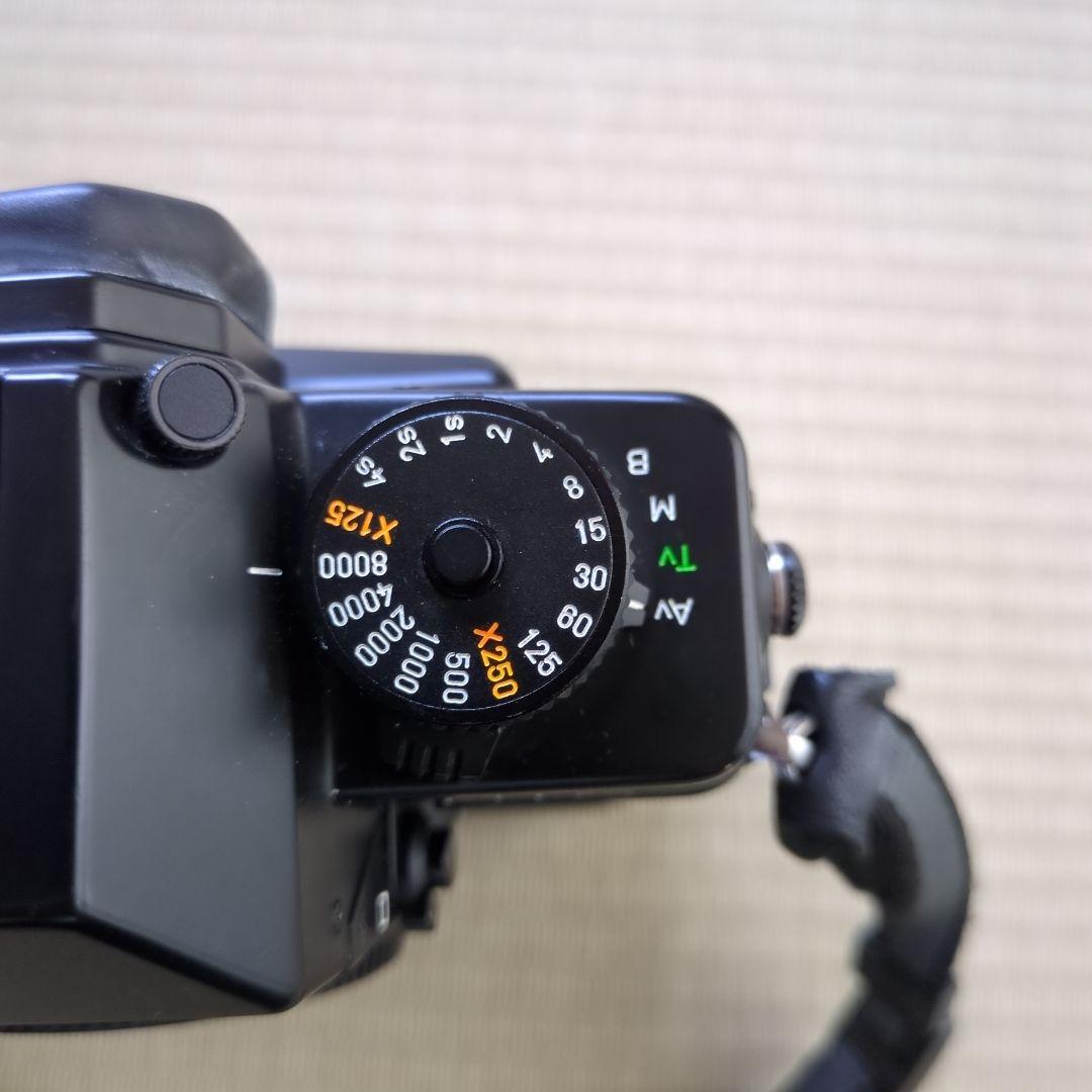 CONTAX RTSⅢ フィルム一眼レフカメラ ブラックボディ