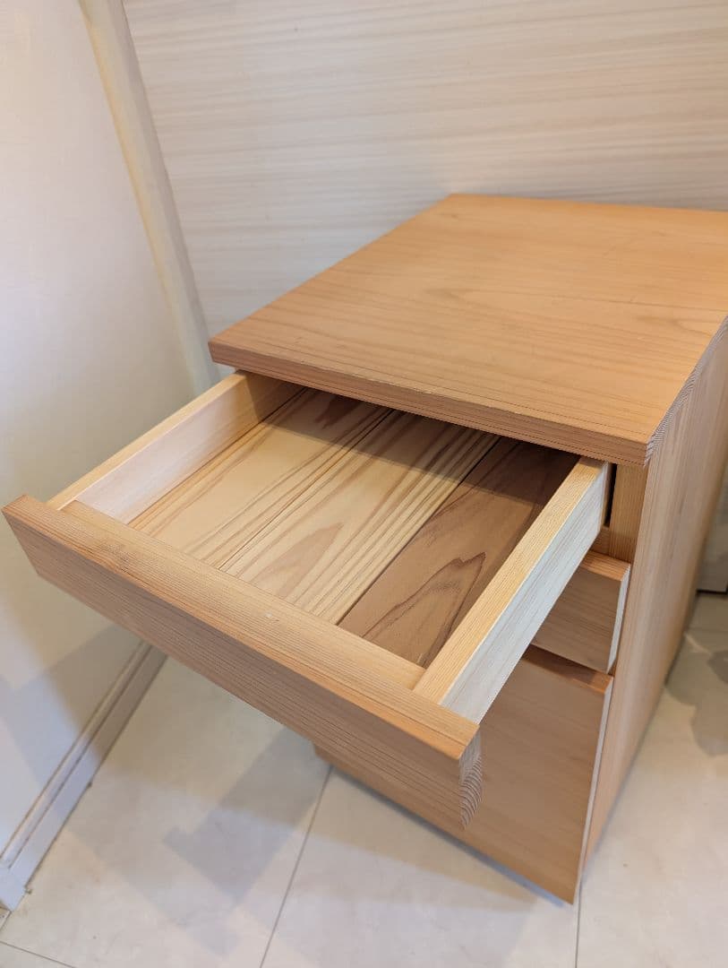 【送料込】キシル　無垢天然木　ヒノキ　キャスター付きワゴン　サイドワゴン