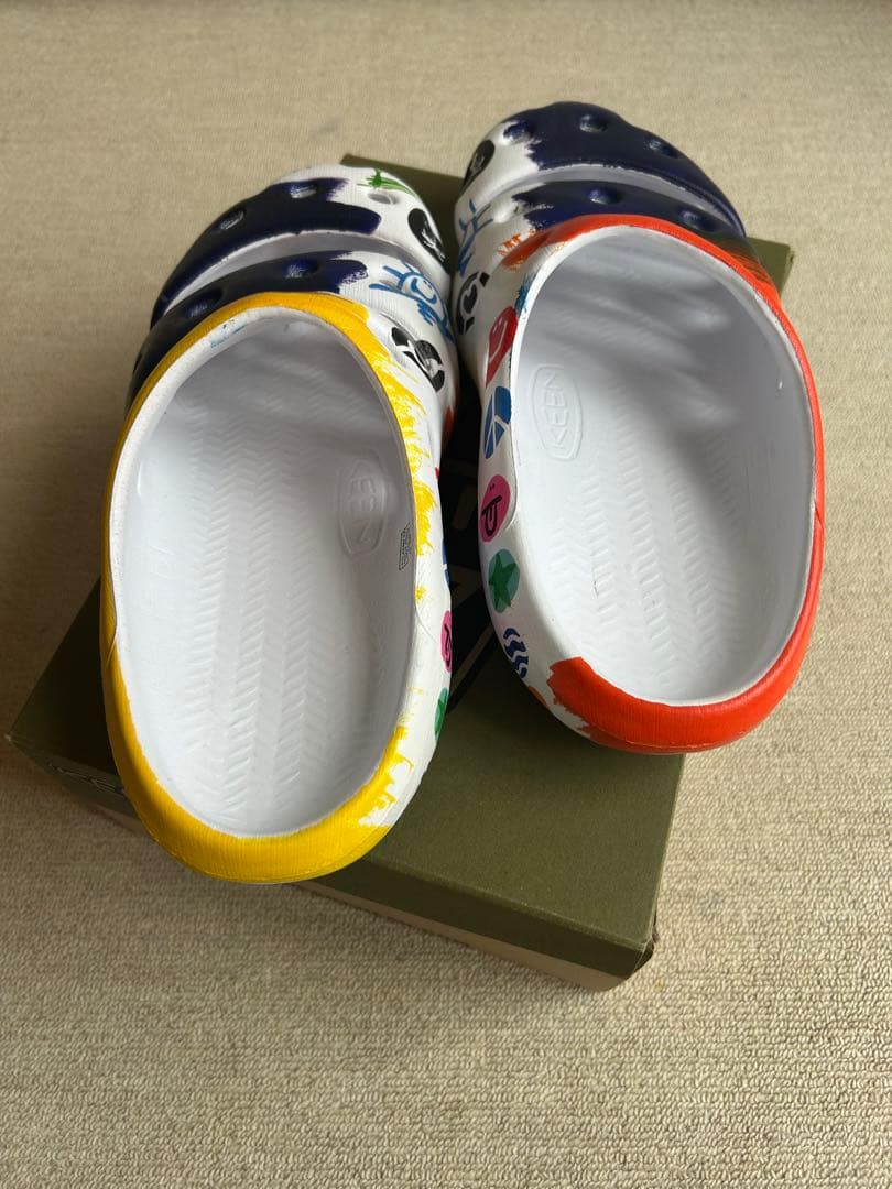 靴 KEEN YOGUI ARTSFULL Sunset/Sunrise 26cm