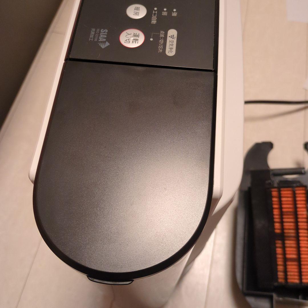 SHARP セラミックファンヒーター HX-TK12-W