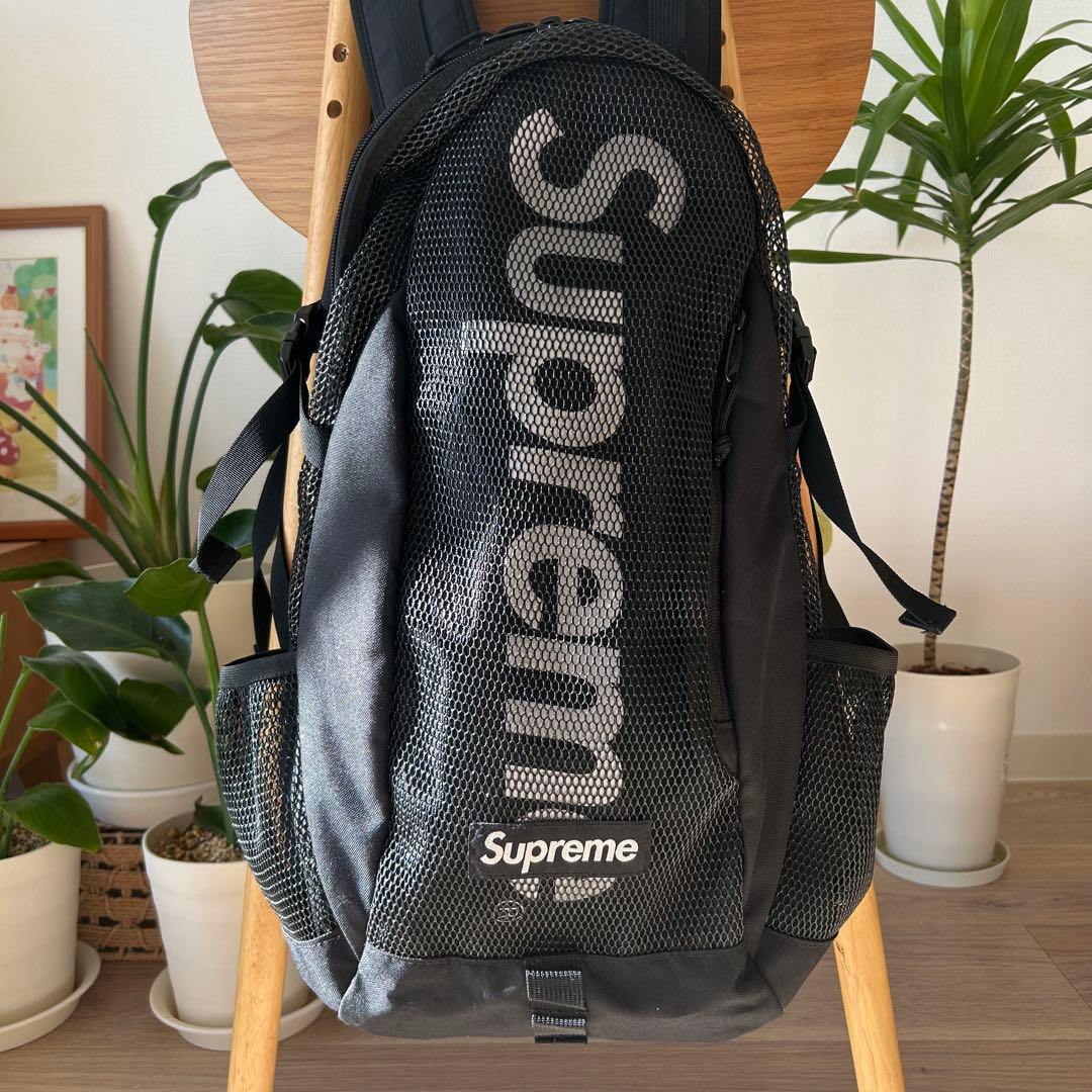 【1ヶ所裂けあり】Supreme メッシュバックパック ブラック