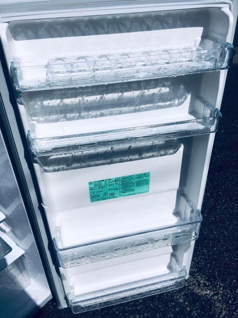 日立　HITACHI R-23DAノンフロン冷凍冷蔵庫 【2014年製 】