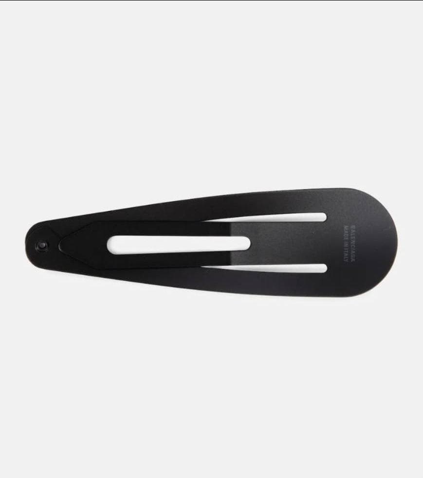 【BALENCIAGA】バレンシアガ ヘアクリップ 2個セット