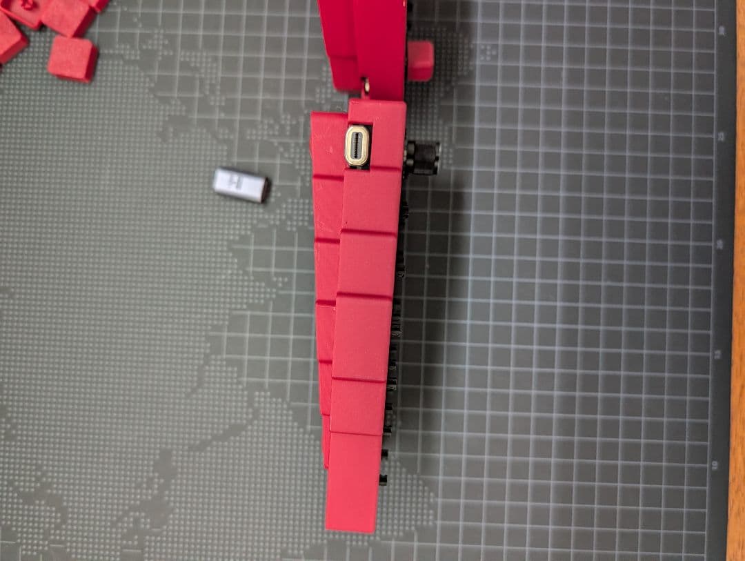 Corne Cherry v3 無線分割型キーボード