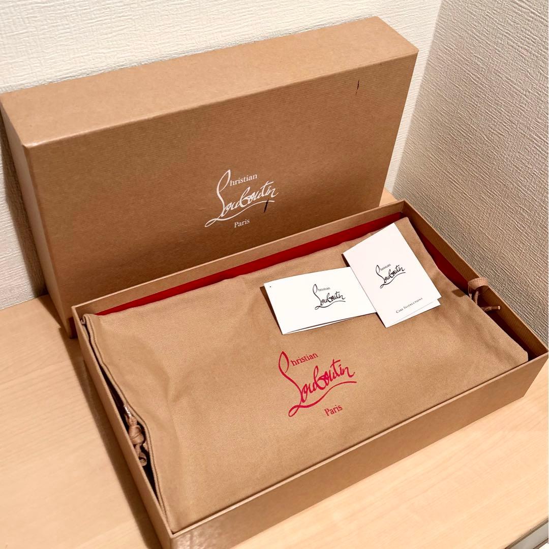 クリスチャンルブタン　クラッチバッグ　ショルダーバッグ　付属品付き