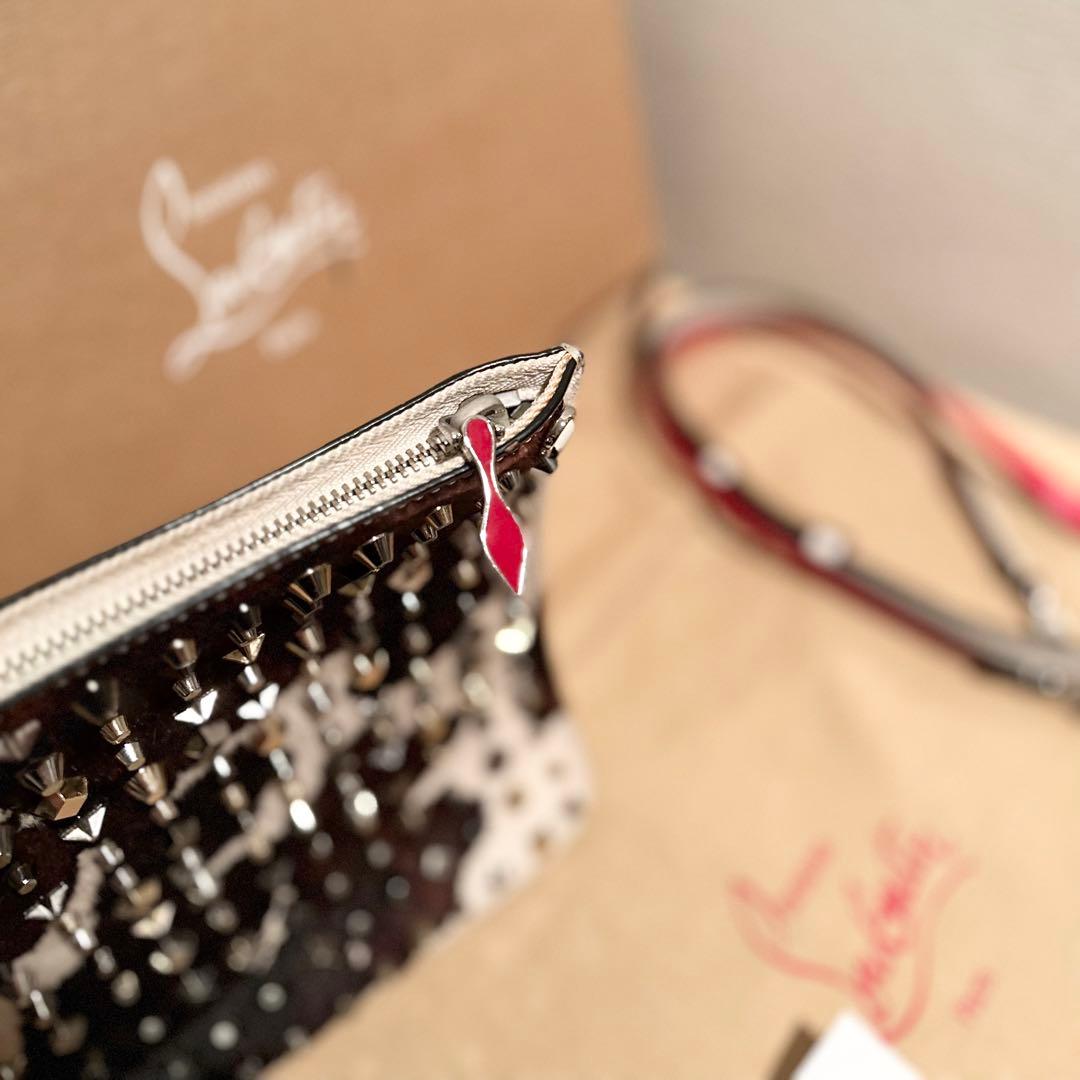 クリスチャンルブタン　クラッチバッグ　ショルダーバッグ　付属品付き