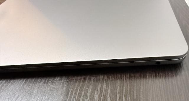 MacBookAir15インチM2 8GB 256GB スペースグレイ充放電4回