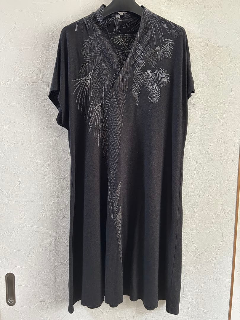 ヨーガンレール　黒　半袖チュニック